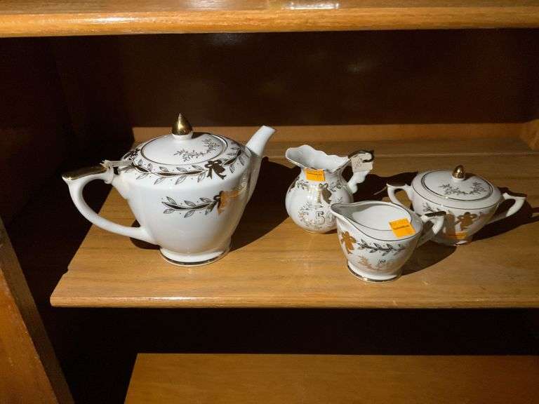 4 Piece China Teapot, Creamer, Sugarer