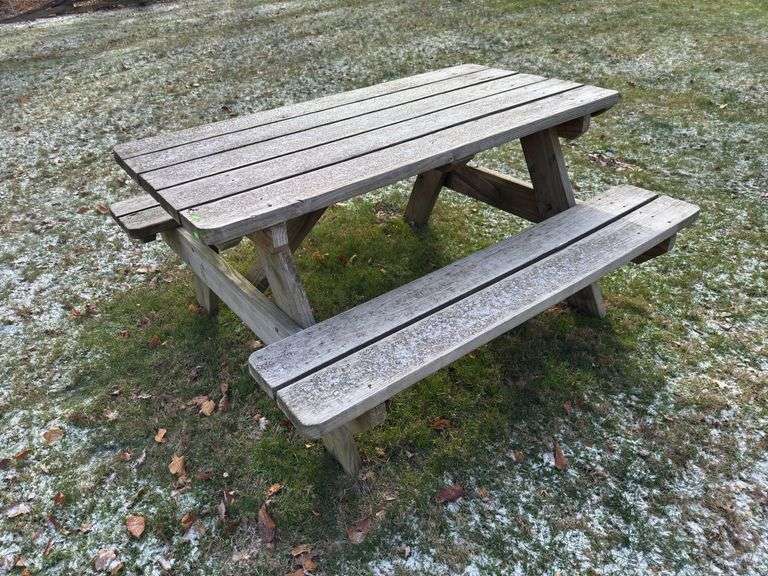 Picnic Table