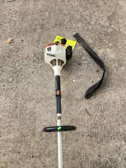 Stihl weedeater w/ string head