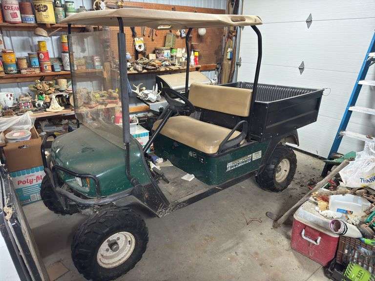 EZ GO Workhorse Golfcart ST350