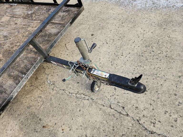 Single axle utility trailer 8ft