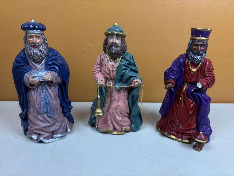 3 wise men ( 1 has hand broke )11” High