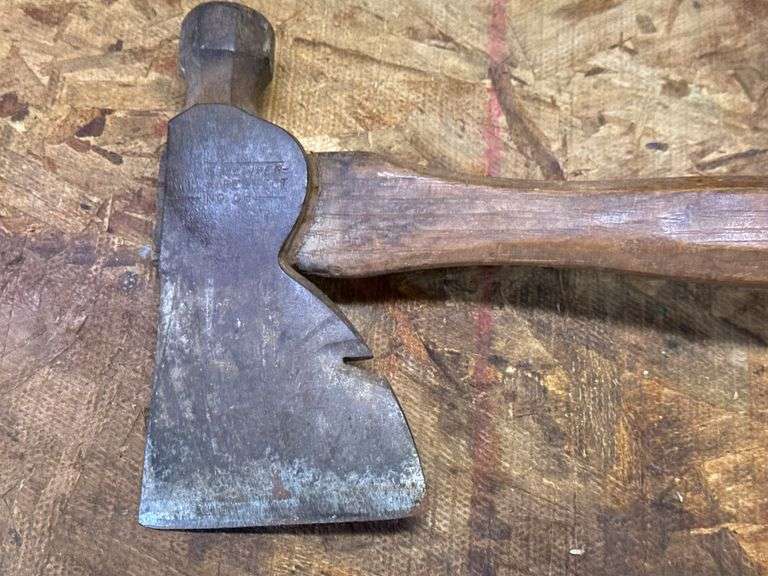 Kelley true temper hatchet and plumb hatchet