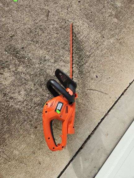Black & Decker hedge Trimmer electric