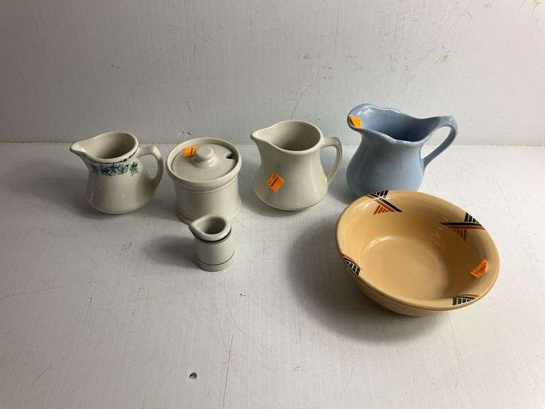 McNichol China Creamers and Sugarer, McNuchol Roloc China