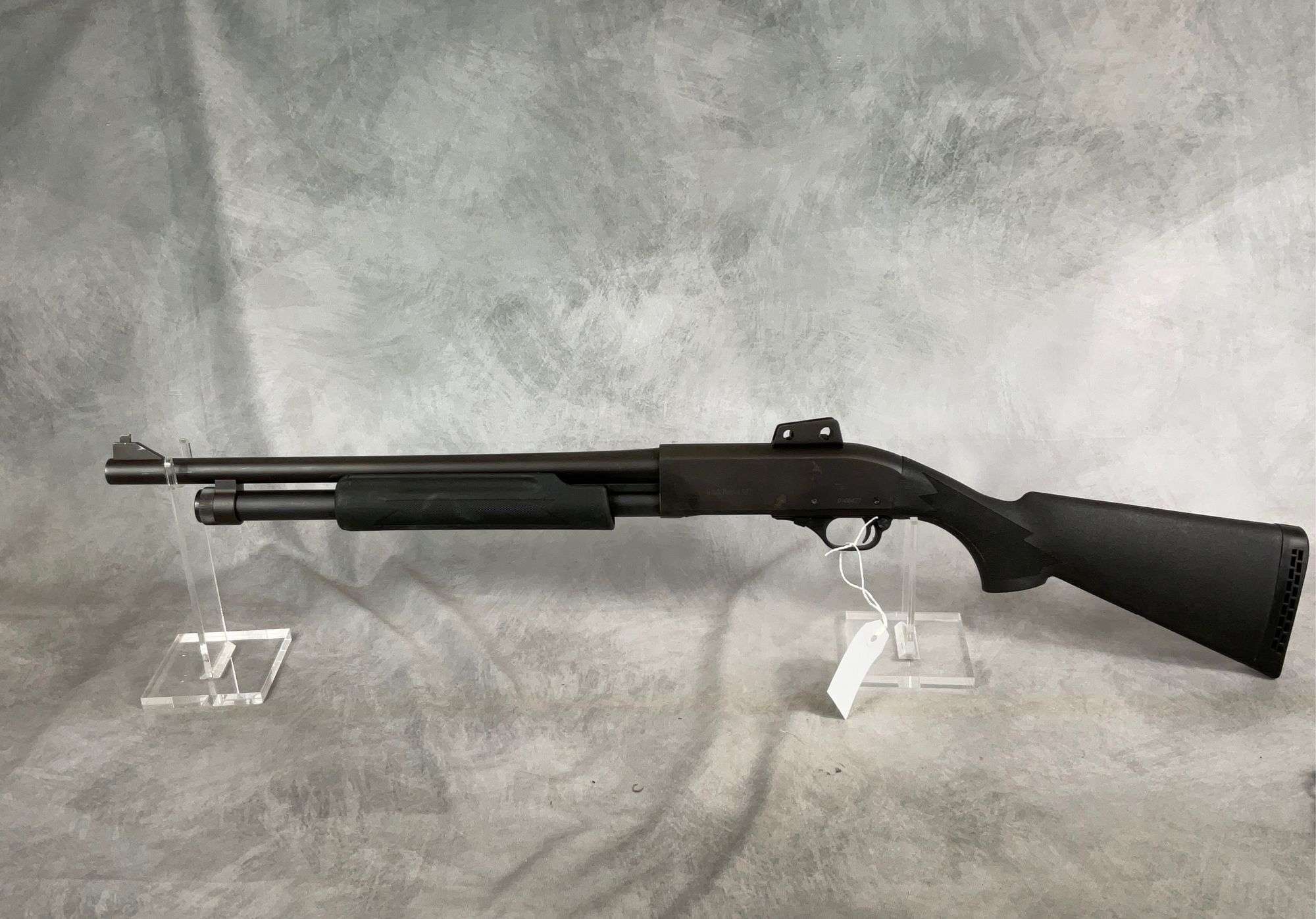Inc Billerica Ma. Hawk 982 12 Gauge Ser#0100427 - Kaufman