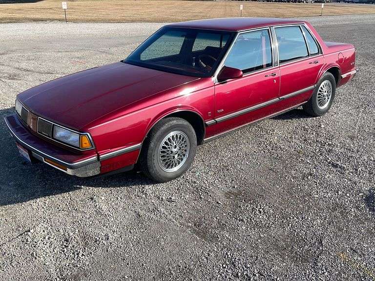1989 Delta 88 Eighty-Eight Royal Brougham Oldsmobile - Kaufman