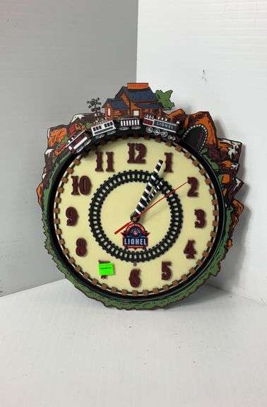 Lionel Centennial Clock Train Goes Around Clock Does Not