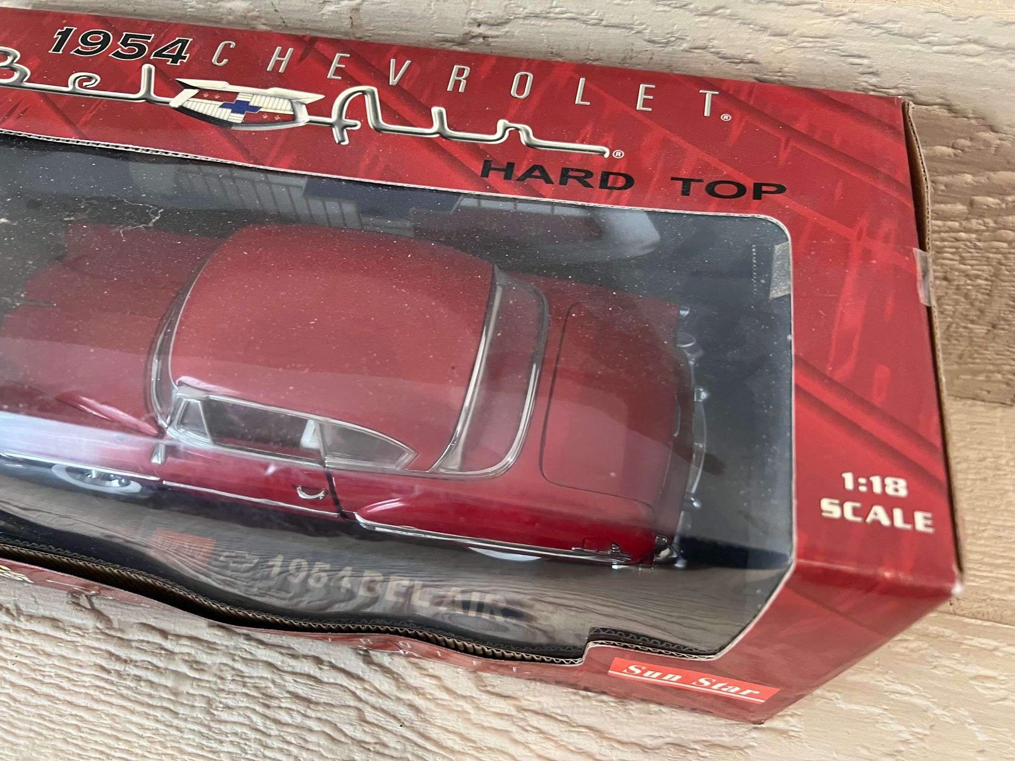 1953 Chevrolet Bel Air Coupe - Röd - Sun Star - 1:18