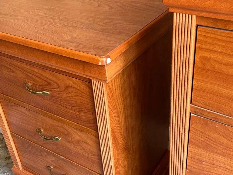 Shannon Bedside Nightstand & Chest of Drawers