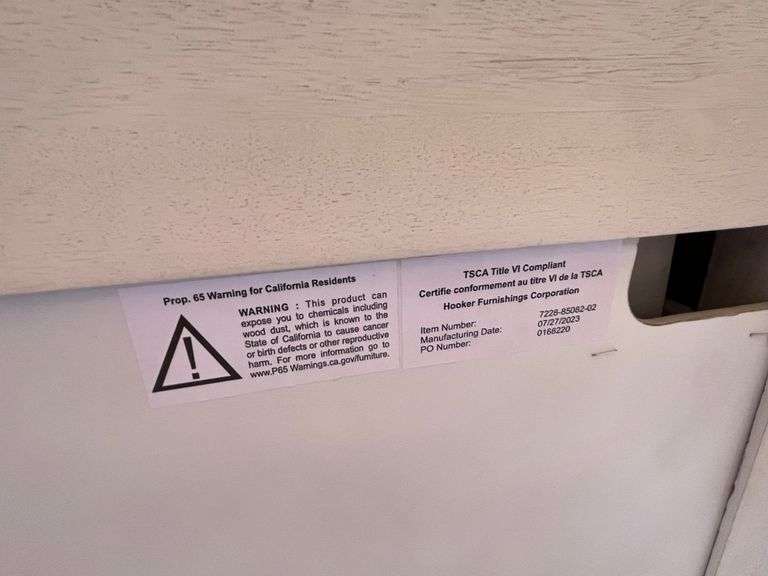 Hooker Furnishings Corp 3 Drawer Chest