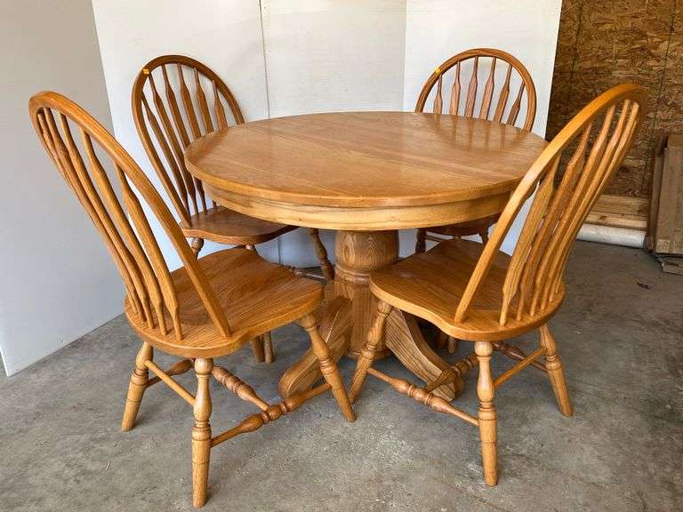 Oak Pedestal Table with 4 Oak Slatback Chairs