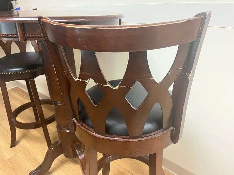 Bar Table w/ 2 Chairs