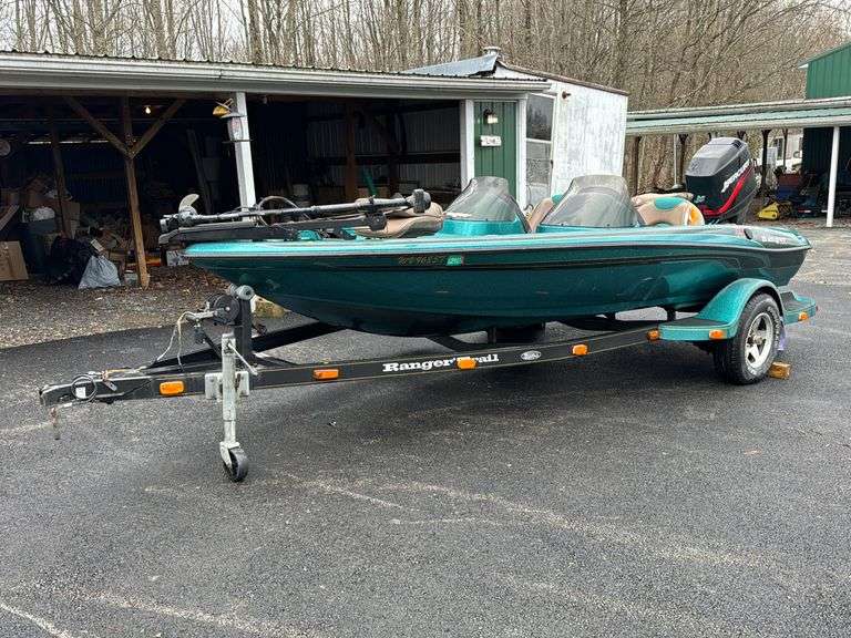 2000 16’ Ranger R73 Bass Boat w/ 2000 Wood Mfg. Co. Ranger Trail ...