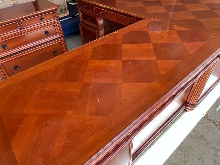 Office Corner Desk with File Cabinet