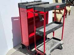 Rubbermaid Commercial Rolling Cart