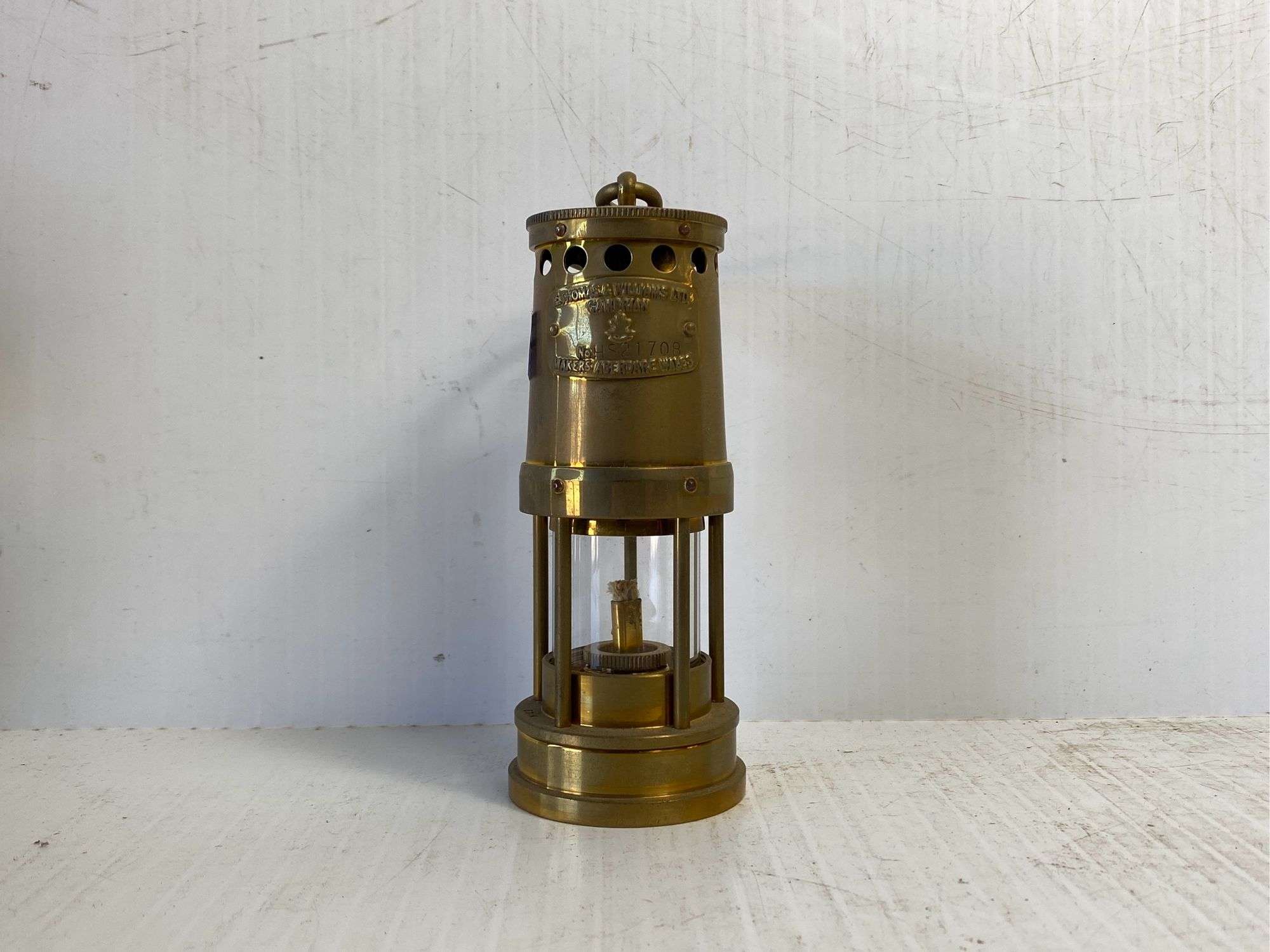 E.Thomas & Williams Cambrian ランタン August 14, 2023 E. Thomas & Williams Cambrian Lantern The best