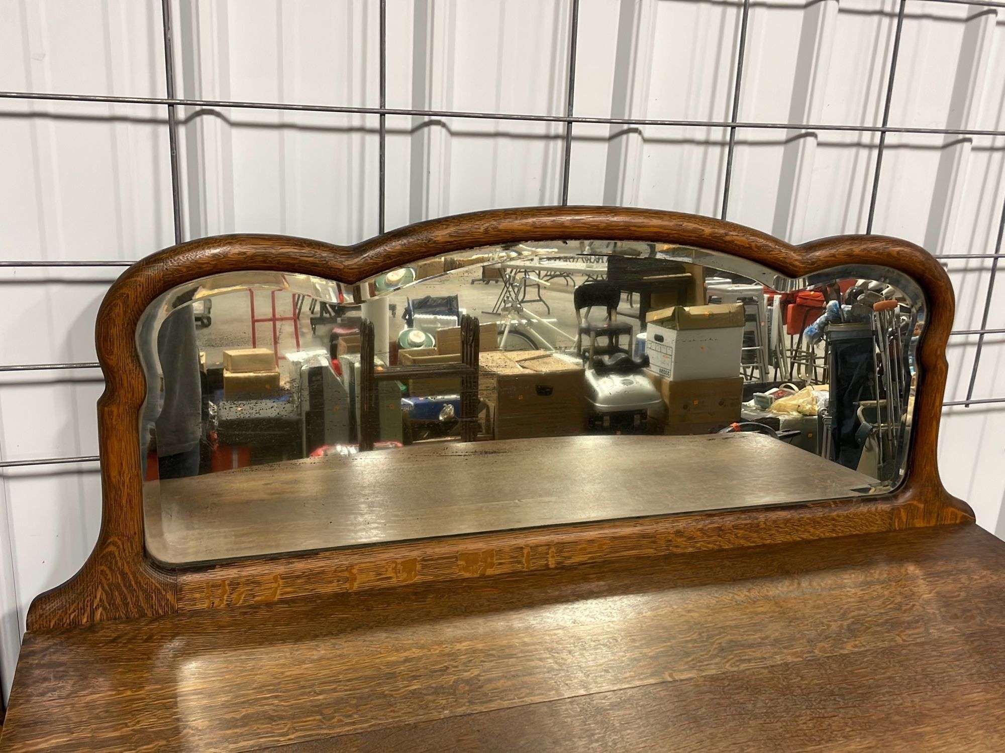 Antique dresser w/ mirror on wheels - Kaufman Realty & Auctions