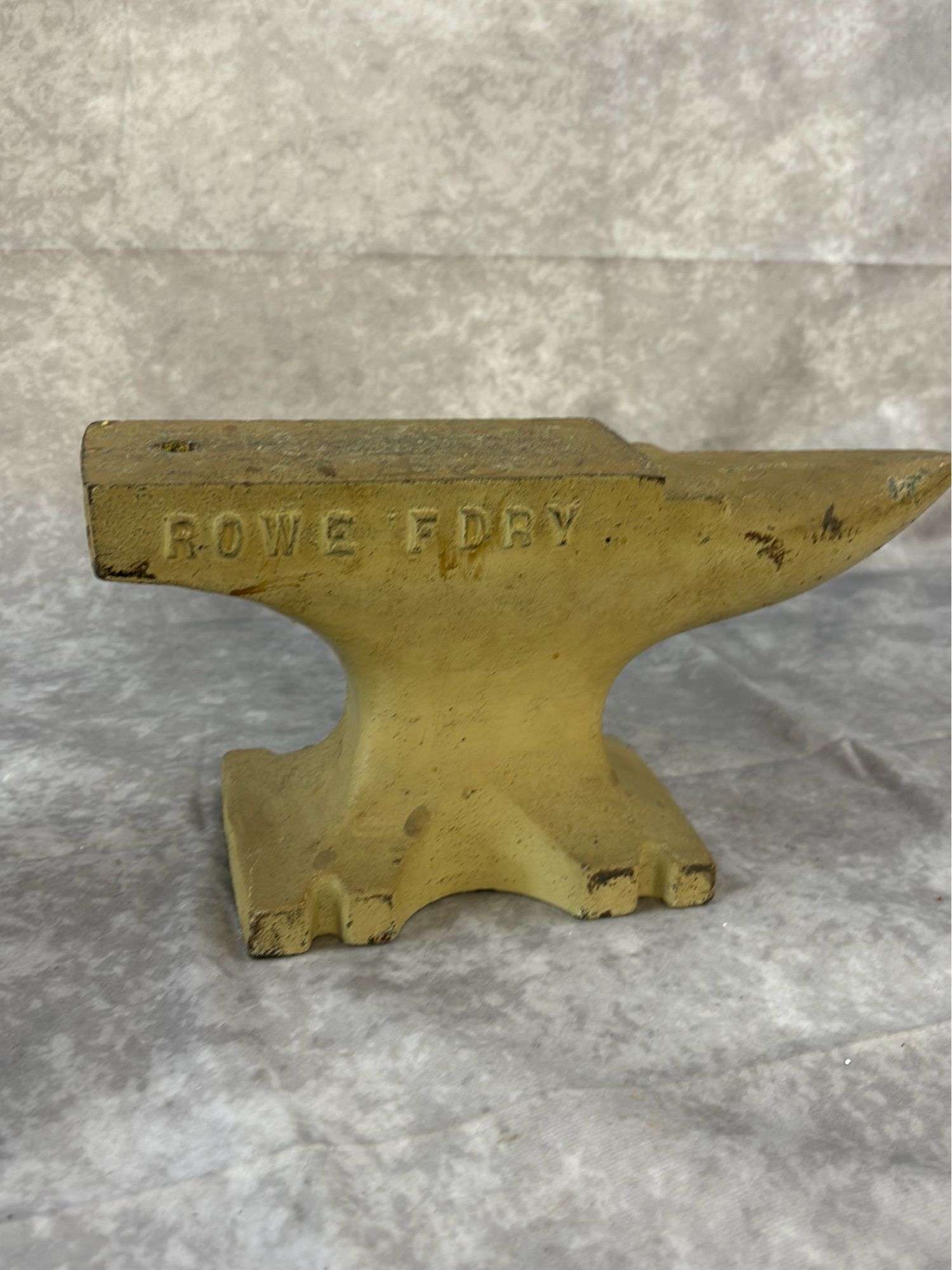 ROWE FDRY - Martinsville Illinois , 22lb anvil - Kaufman Realty