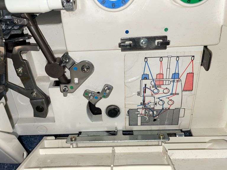 TOYOTA SERGER 6600 - Kaufman Realty & Auctions