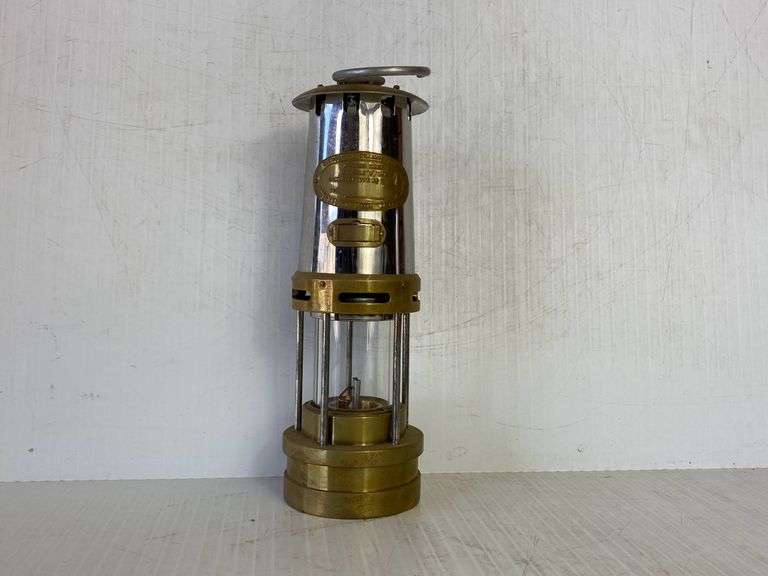 ライト・ランタン E.Thomas & Williams Miners Lamp E. Thomas & Williams Lantern, Vintage Lantern, Brass