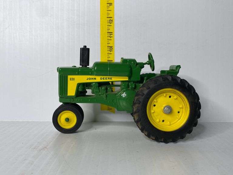 Miniature Tracteur John Deere 630 LP - échelle 1/43 Vintage Par Ertl - Occasion