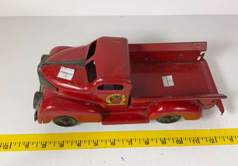 Marx Company Package Service Truck - Kaufman Realty & Auctions