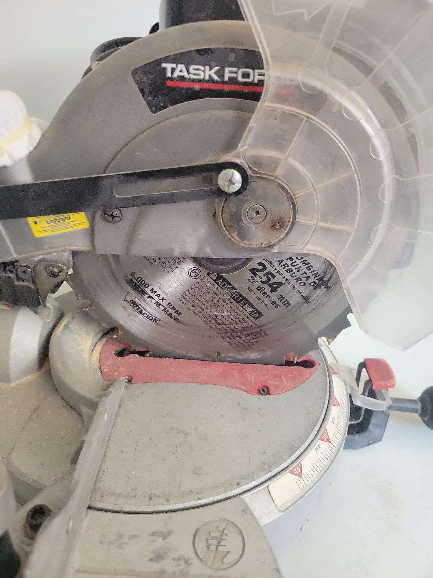 Task Force 10" compound miter saw - Kaufman Realty & Auctions