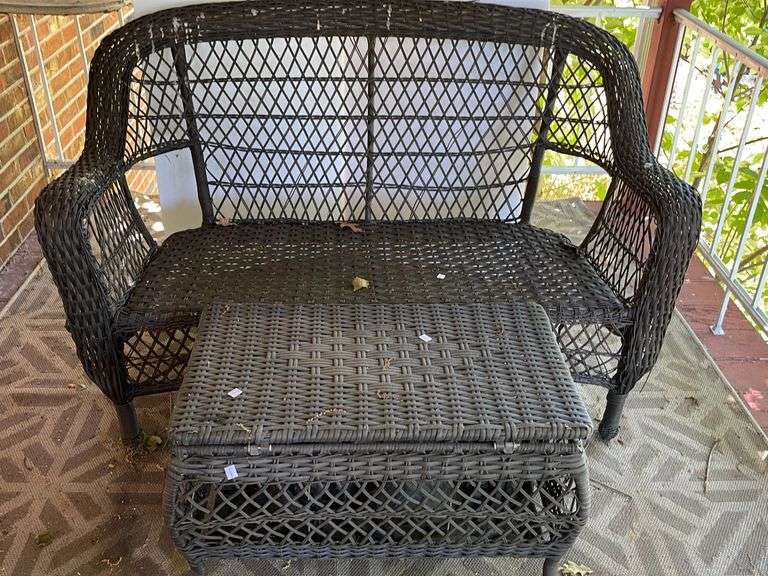 Wicker Couch and Table