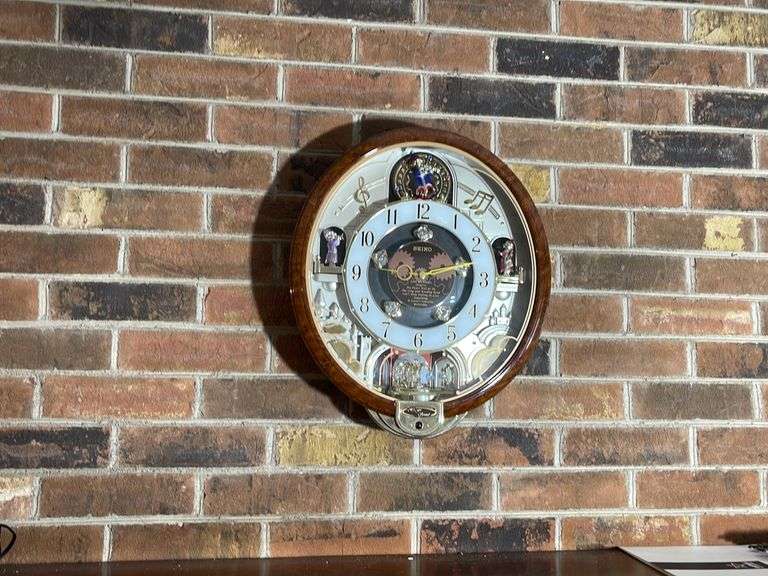 Seiko Clock