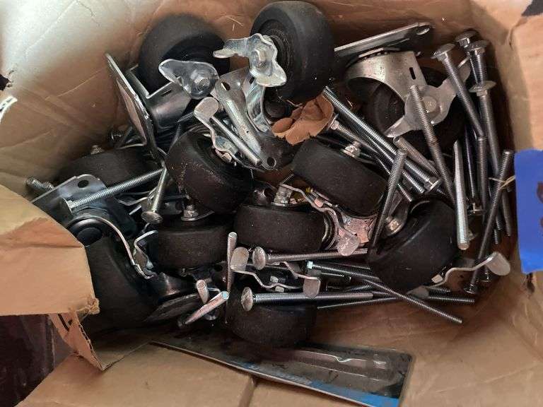 Castors and Hardware
