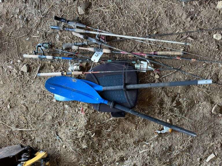 ASSORTMENT OF FISHING POLES AND OAR
