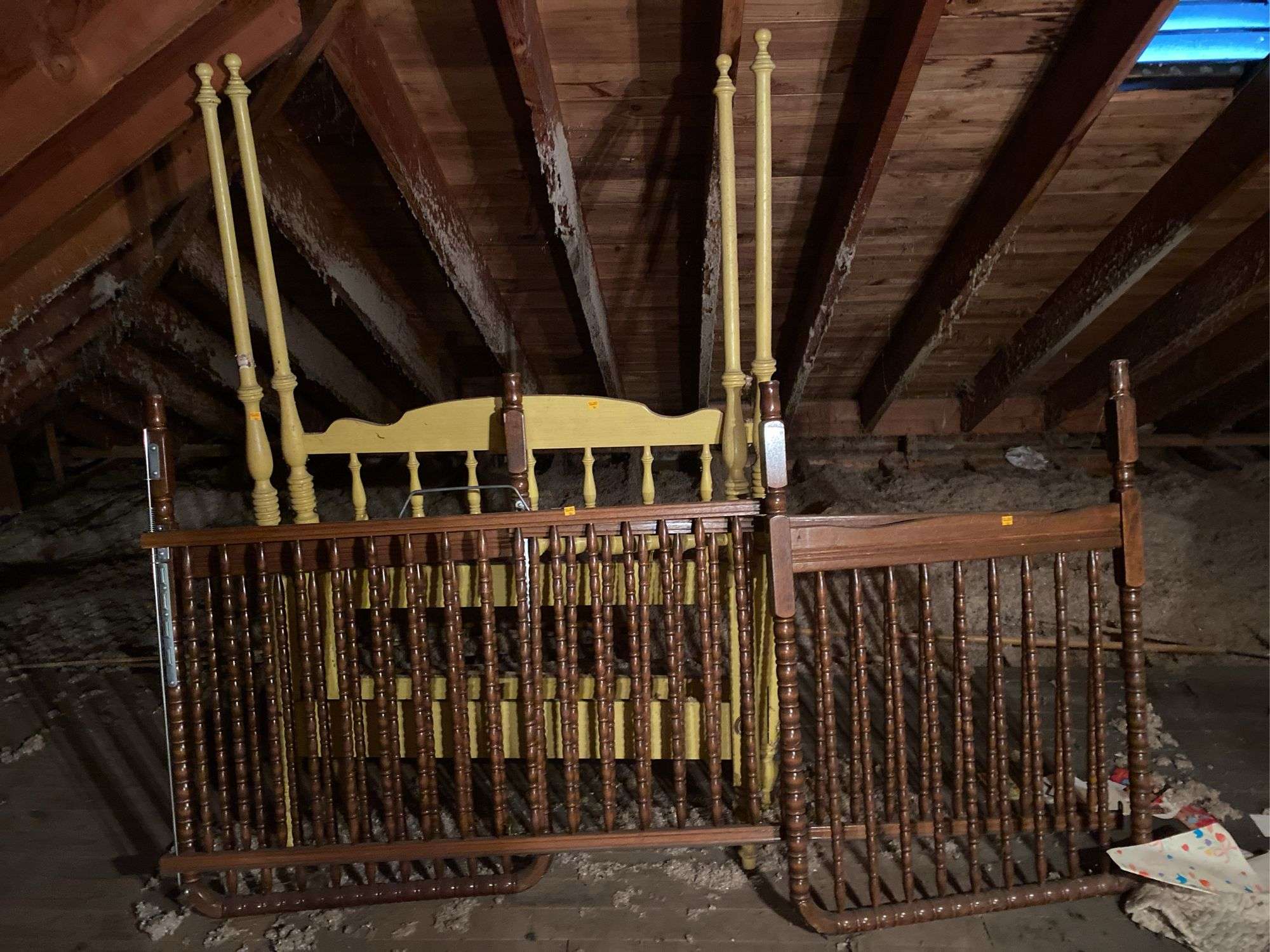 Crib and Ethan Allen Twin Head/Foot Boards - Kaufman Realty & Auctions