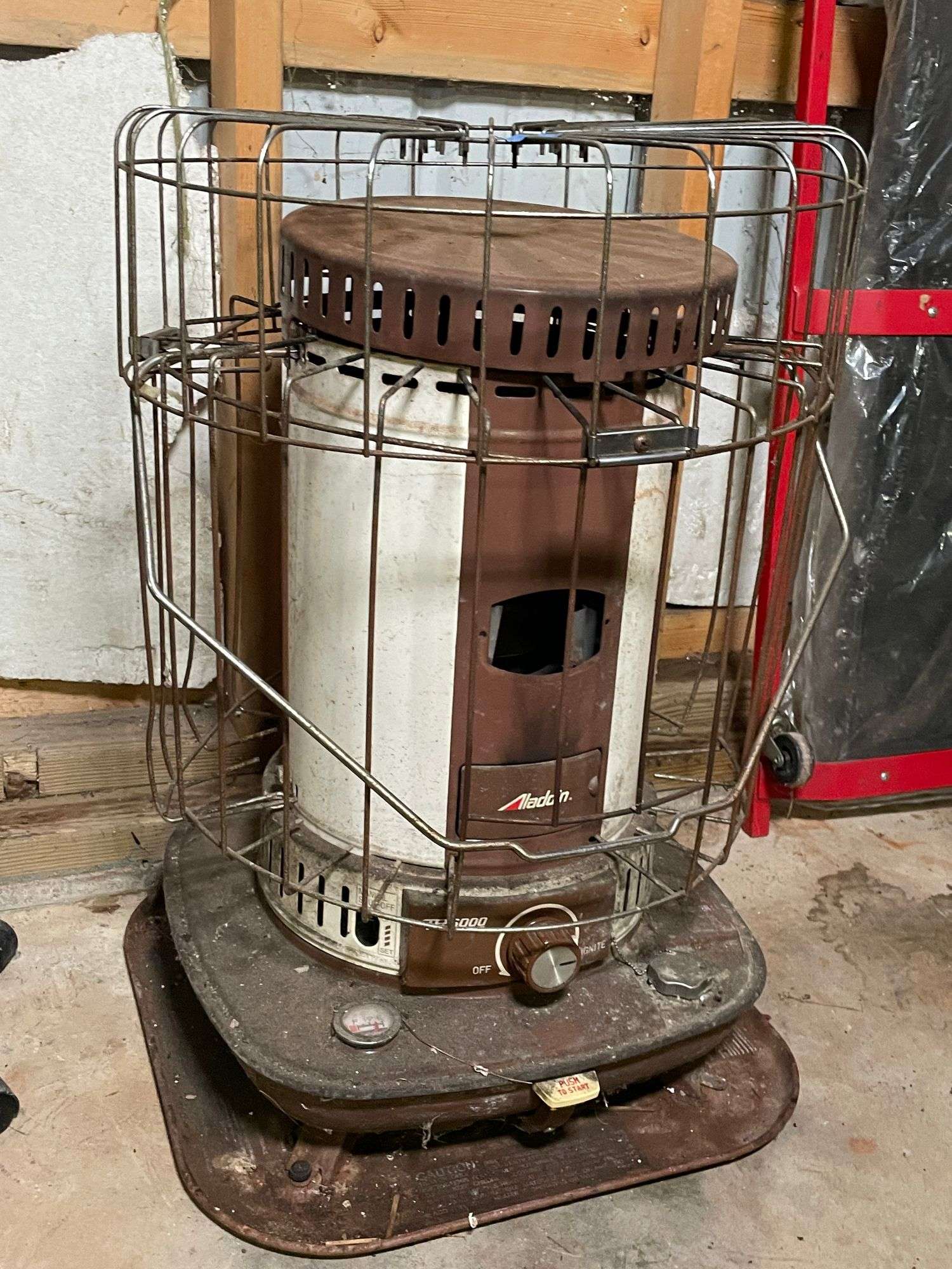 ALADIN KEROSENE HEATER - Kaufman Realty & Auctions display picture 1