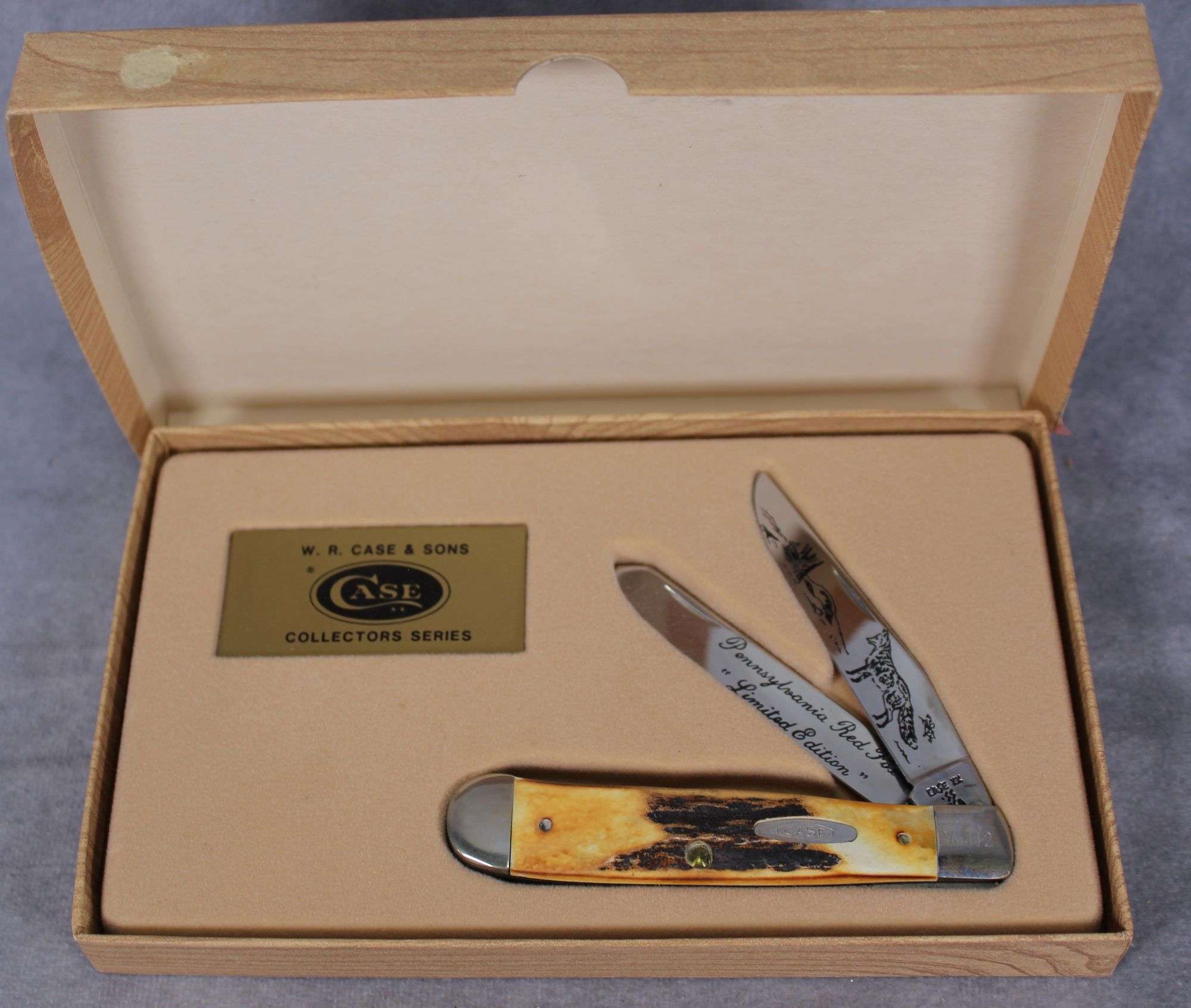 1989 CASE XX PENNSYLVANIA RED FOX LIMITED EDITION STAG TRAPPER