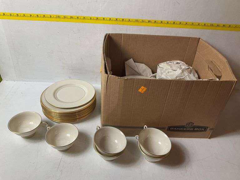 Gramercy China Set
