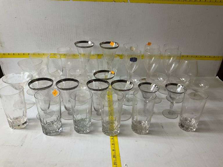 Assortment of Drinking Glasses, Clear Glass Tumblers, Morgantown Glass, Water Glasses