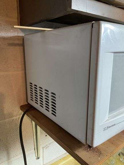 Emerson Microwave Oven