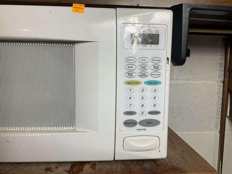 Emerson Microwave Oven