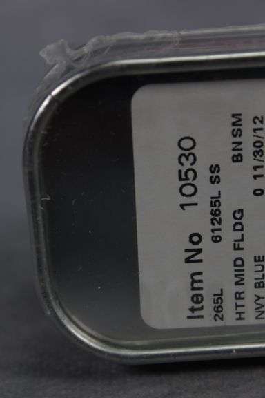 2012 CASE MEDIUM FOLDING HUNTER NAVY BLUE CHRISTMAS NEW IN TIN