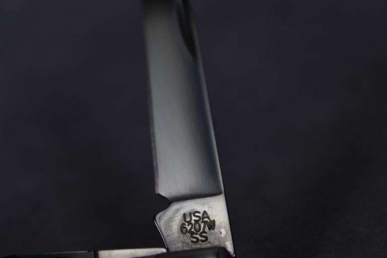 2019 CASE MINI TRAPPER BURNT PURPLE BONE TRIBAL JIG 6207W