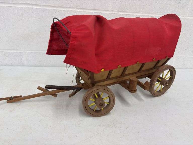 Wooden Lamp Covered Wagon 18” Long (cracked bar on 1 side )