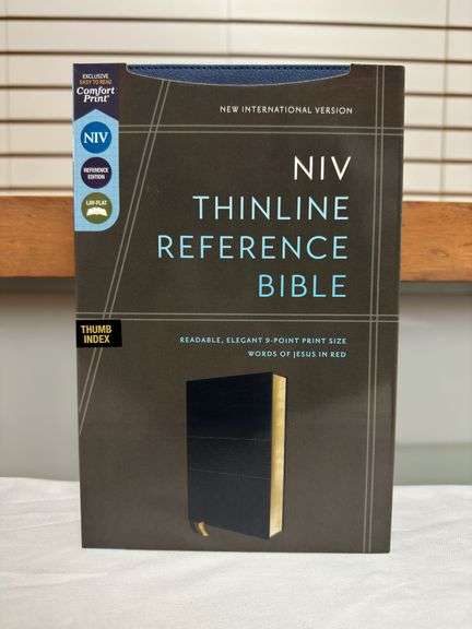 NIV Thinline Reference Bible Navy Leather Soft
