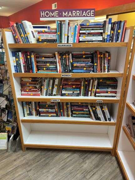 Two Sided Book Case/Display *Items not included - Kaufman Realty &amp; Auctions