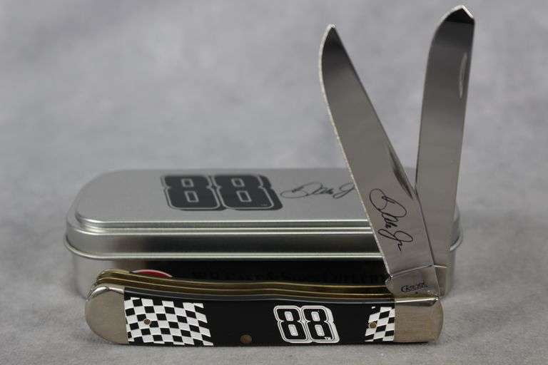2009 CASE TRAPPER BLACK SYNTHETIC 88 ETCH DALE JR SIGNED ON BLADE 6254