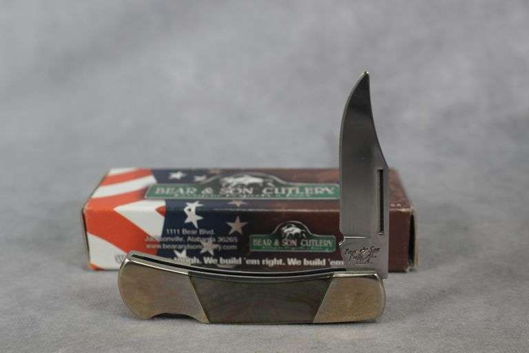 BEAR&SONS BLACK LIP MOTHER OF PEARL FOLDING KNIFE