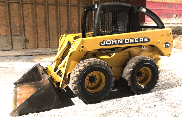 1999 John Deere 270 w/only 1,663 hours!