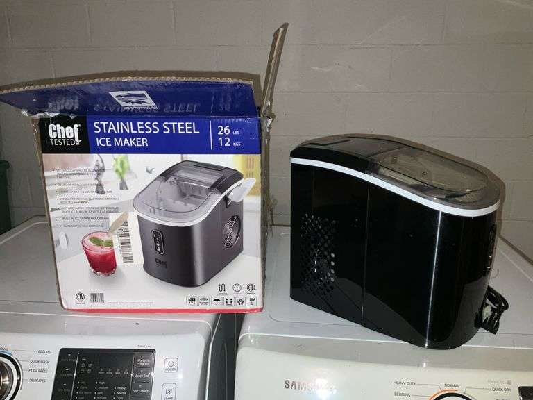 Stainless ice maker