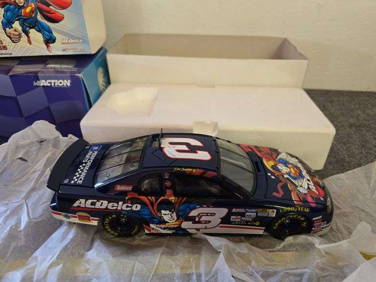 1999 NASCAR DALE EARNHARDT JR. 1:18 SCALE DIE CAST STOCK CAR NIB