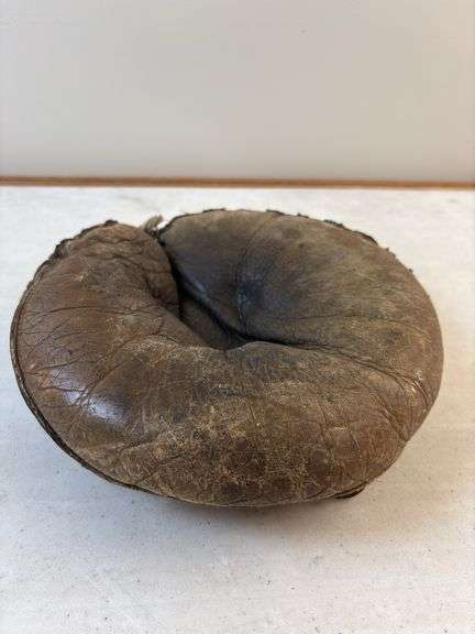Vintage Baseball catchers mitt